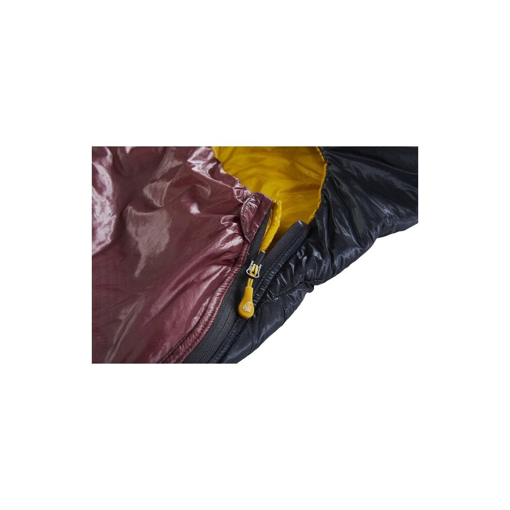 Nordisk Oscar Zero +10 Curve Synthetic Sleeping Bag rio red