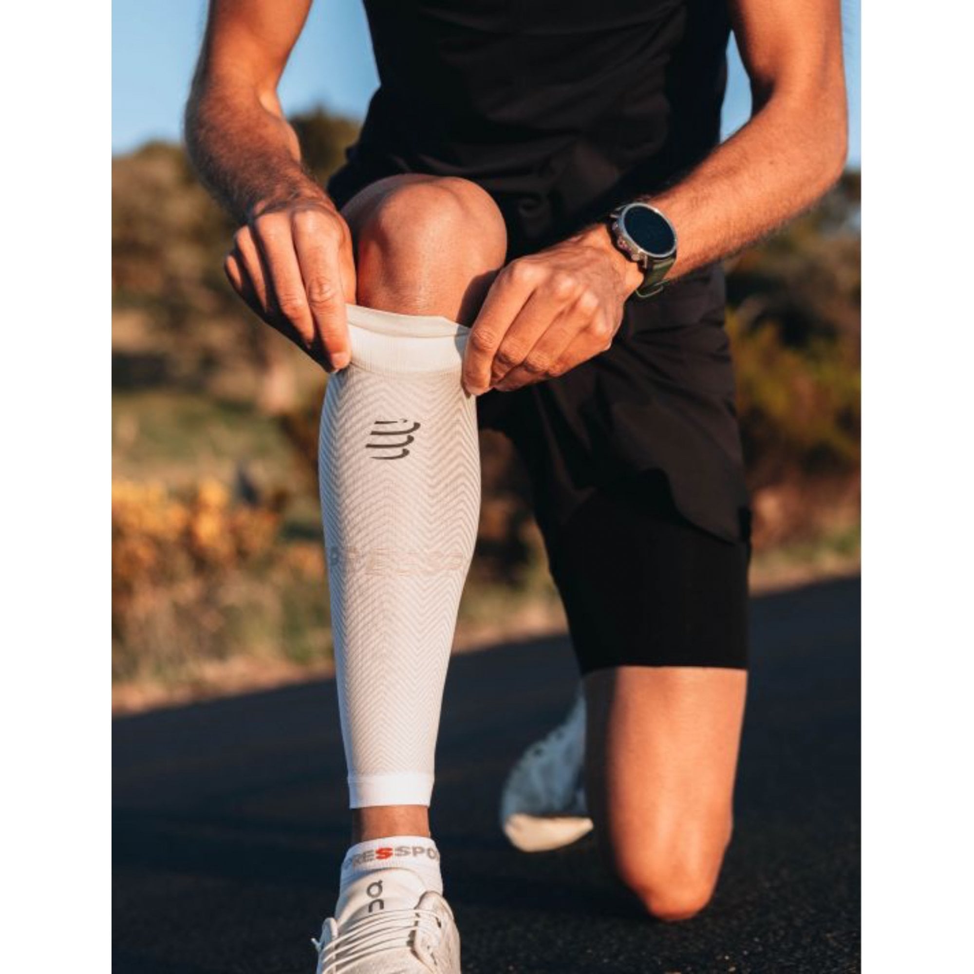 R2 Oxygen Compression Calf Guards