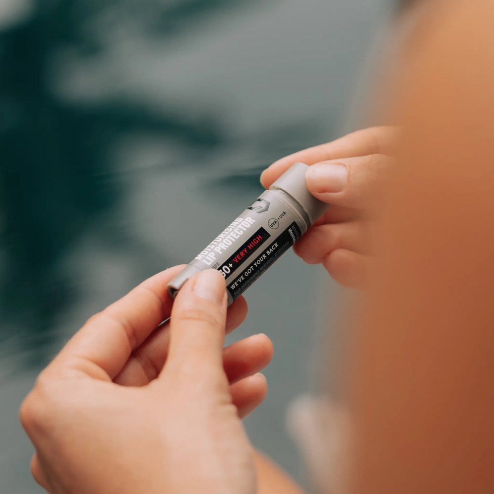 SPF 50+ MOISTURISING LIP PROTECTOR MRK 338